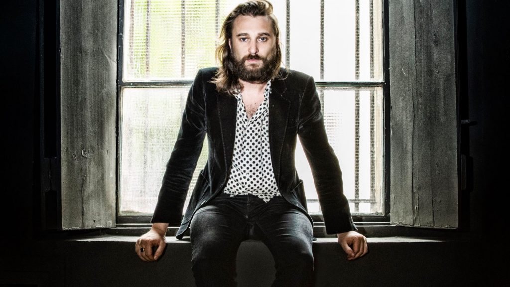 The Skipping Girl: il nuovo progetto del musicista australiano Nic Cester