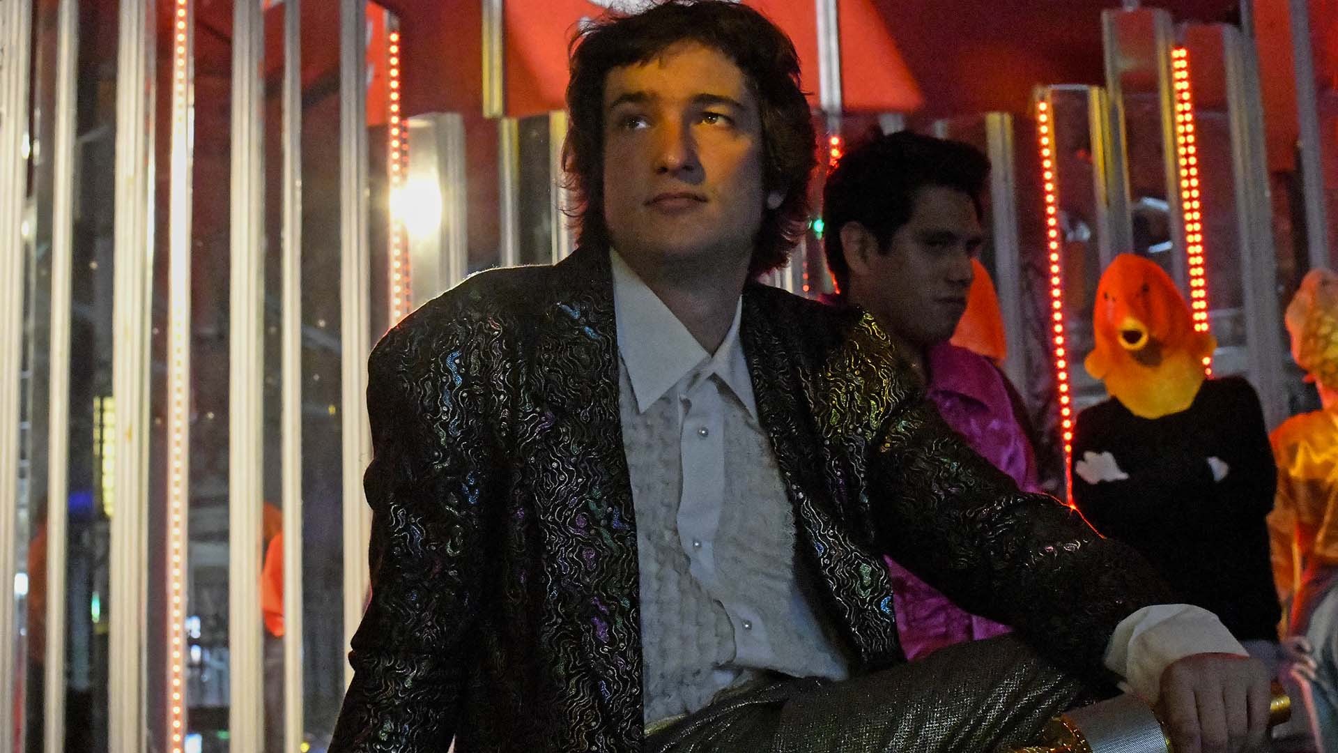 Rrose Sélavy è il nuovo singolo di Vinnie Marakas