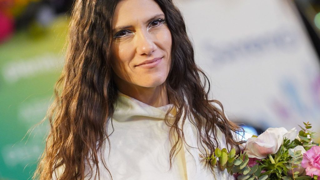 Elisa direttrice artistica del festival Heroes 2022