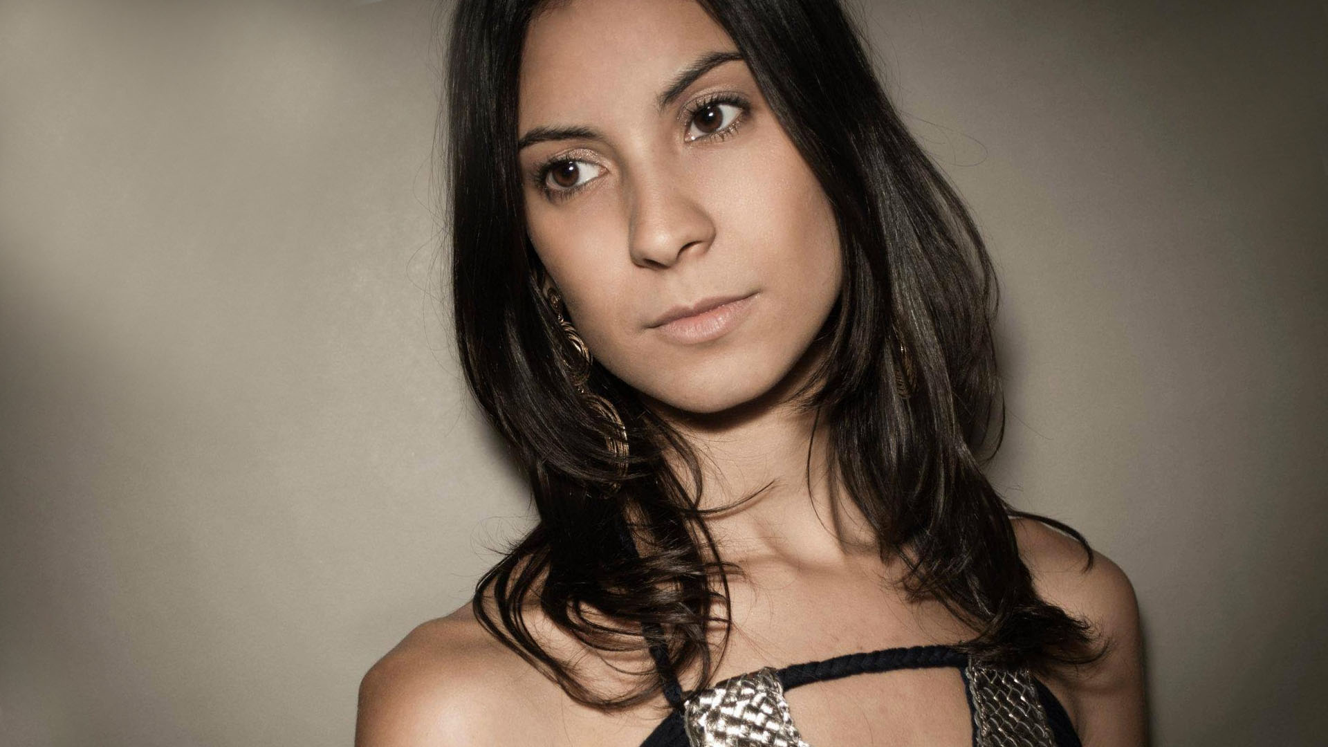 Wait For You To Come Back: il nuovo singolo di Dafney