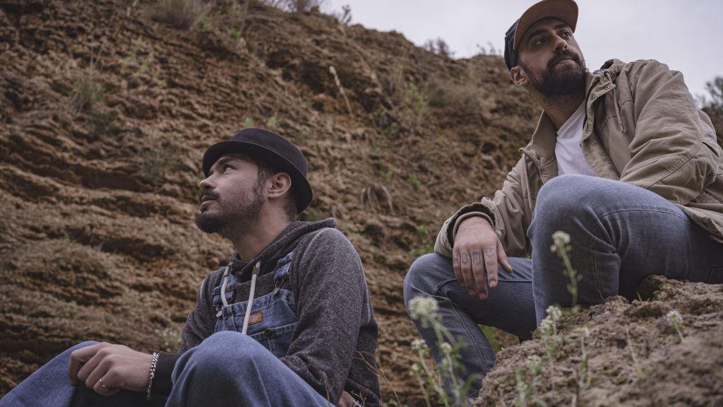 Questi giorni: il nuovo joint album di Lo Straniero & Micle-B