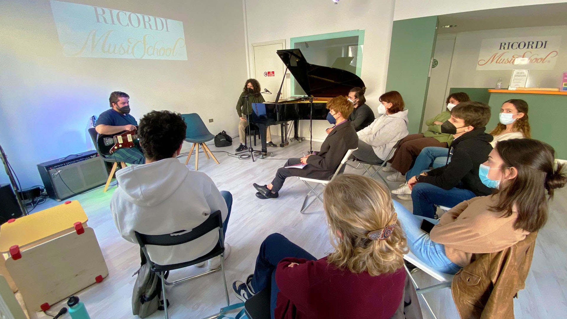 Gabriele Troisi feat The Music Company