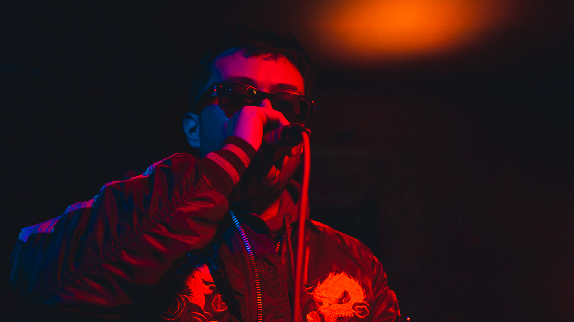 Pushmmua online con il video di "Maney"