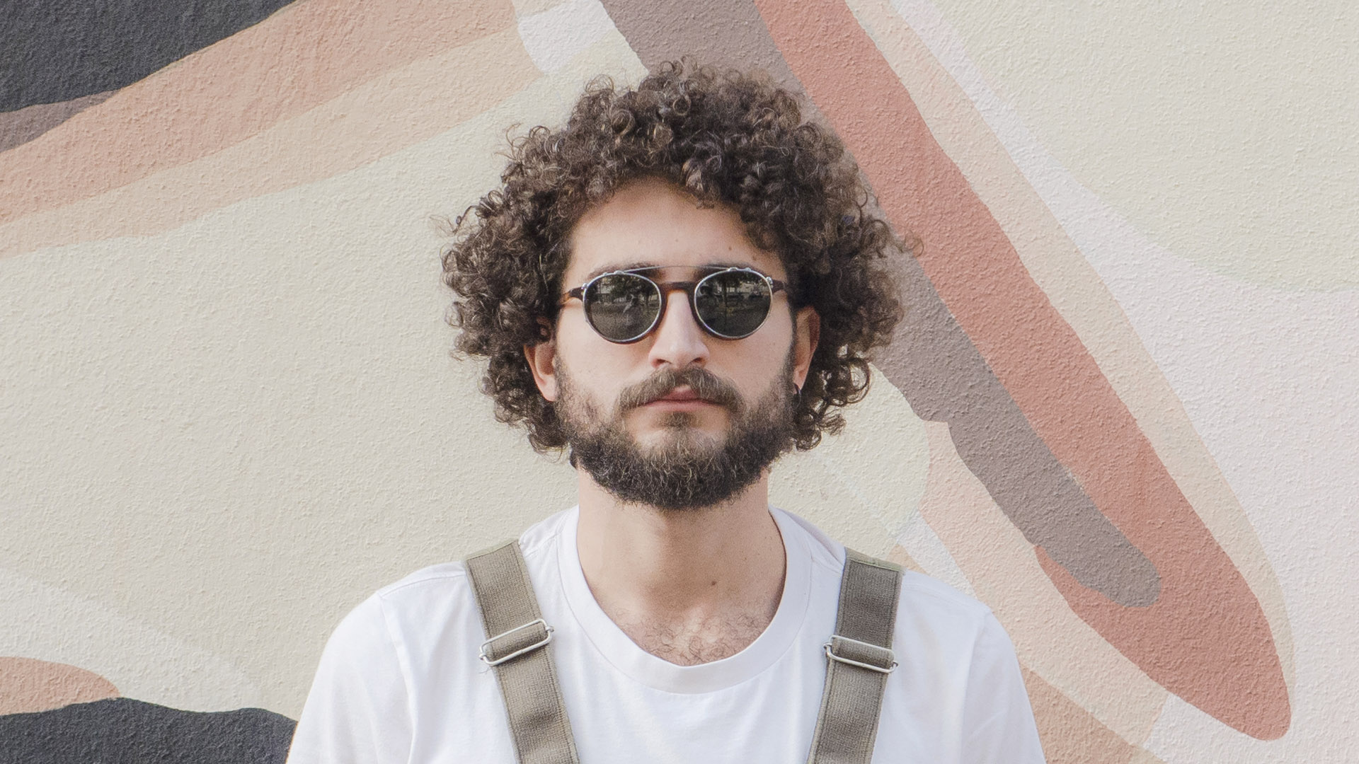 Mattia Faes: anteprima video di "Solsbury Hill"