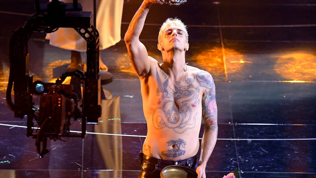 Achille Lauro feat Museo Archeologico di Taranto