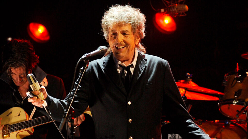 Bob Dylan: 5 "phone free show" per lui in Italia