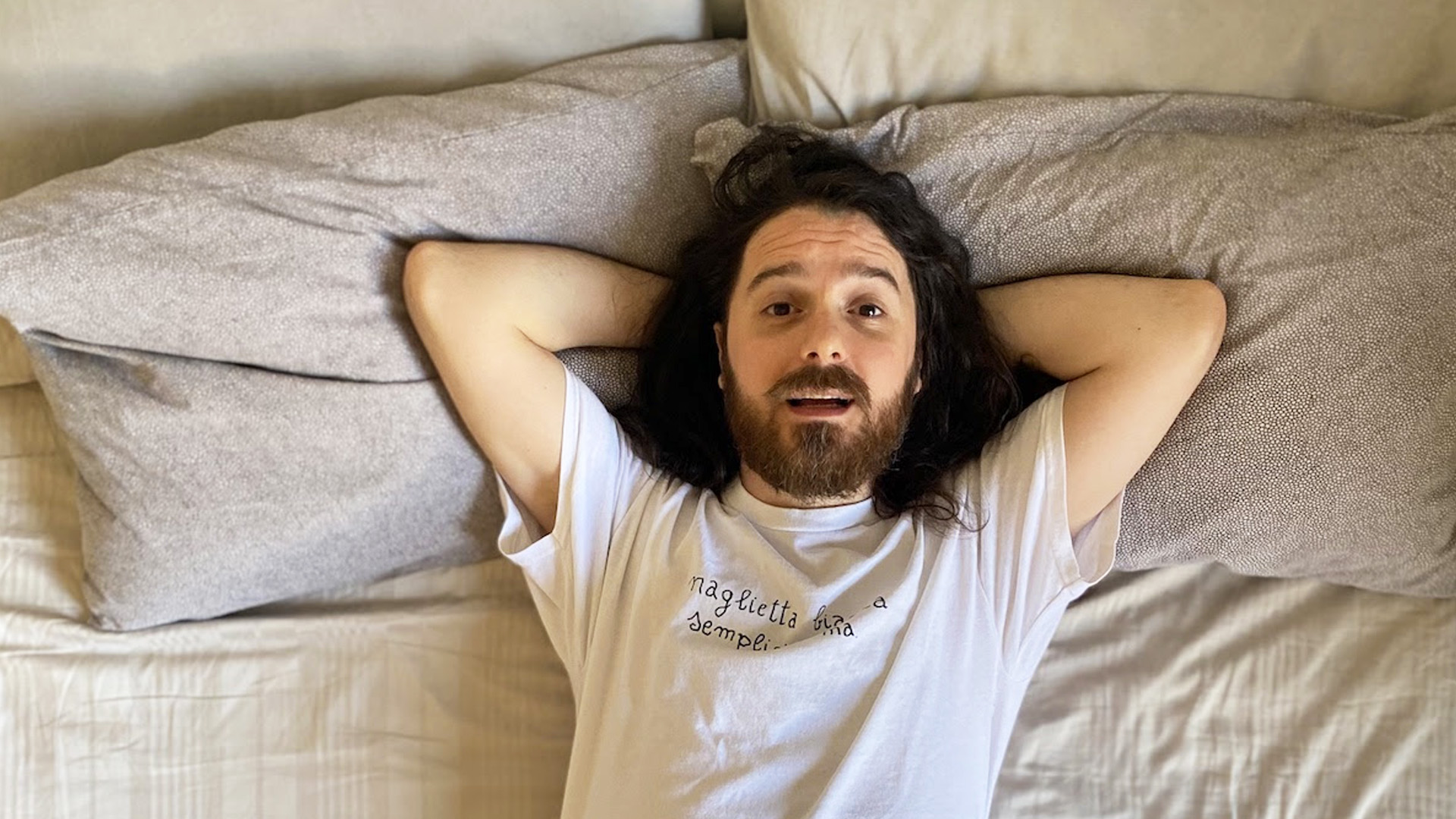 Martelli on line con il video di "Vita Magica"