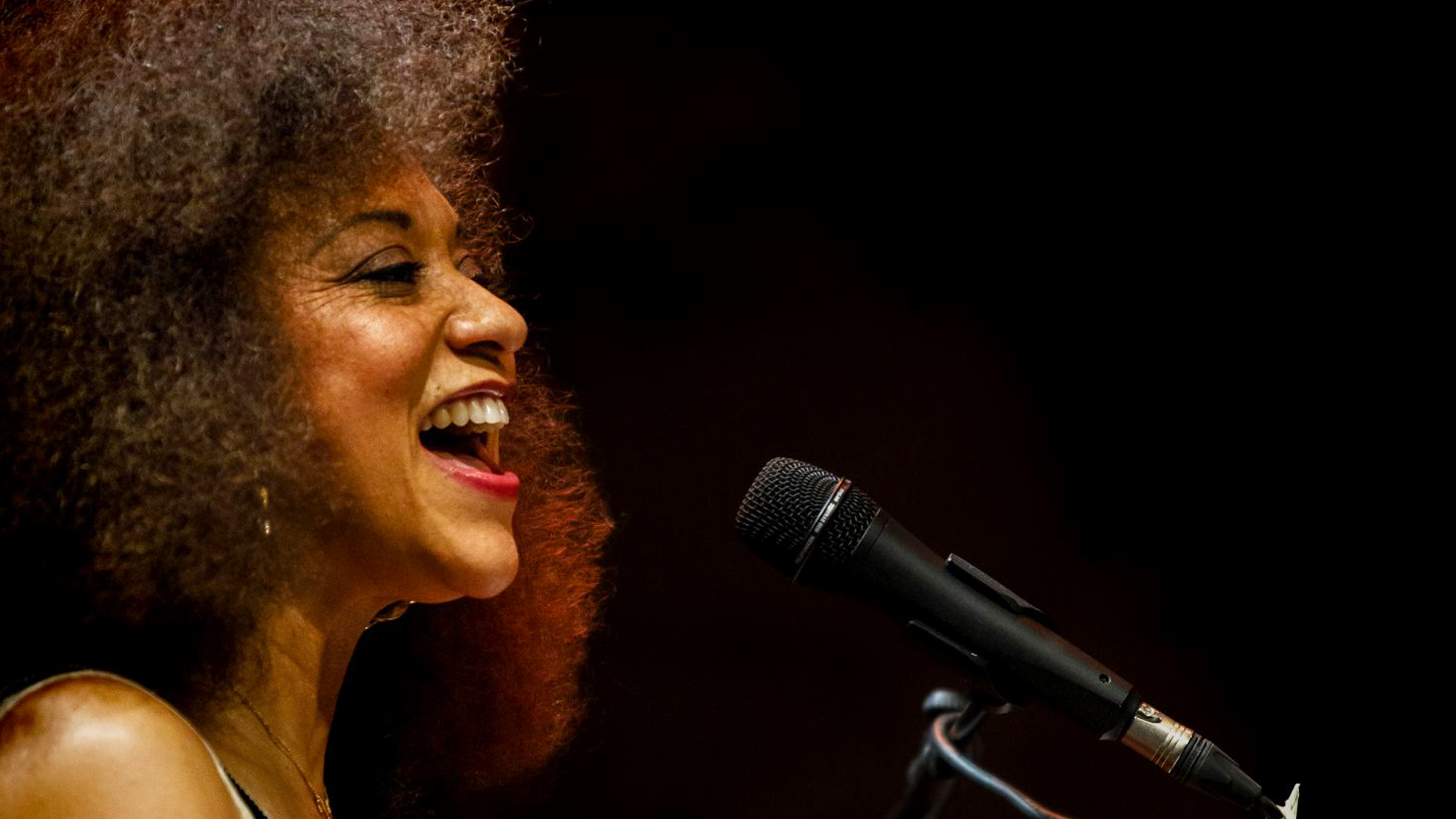 Jany McPherson: "A Long Way"