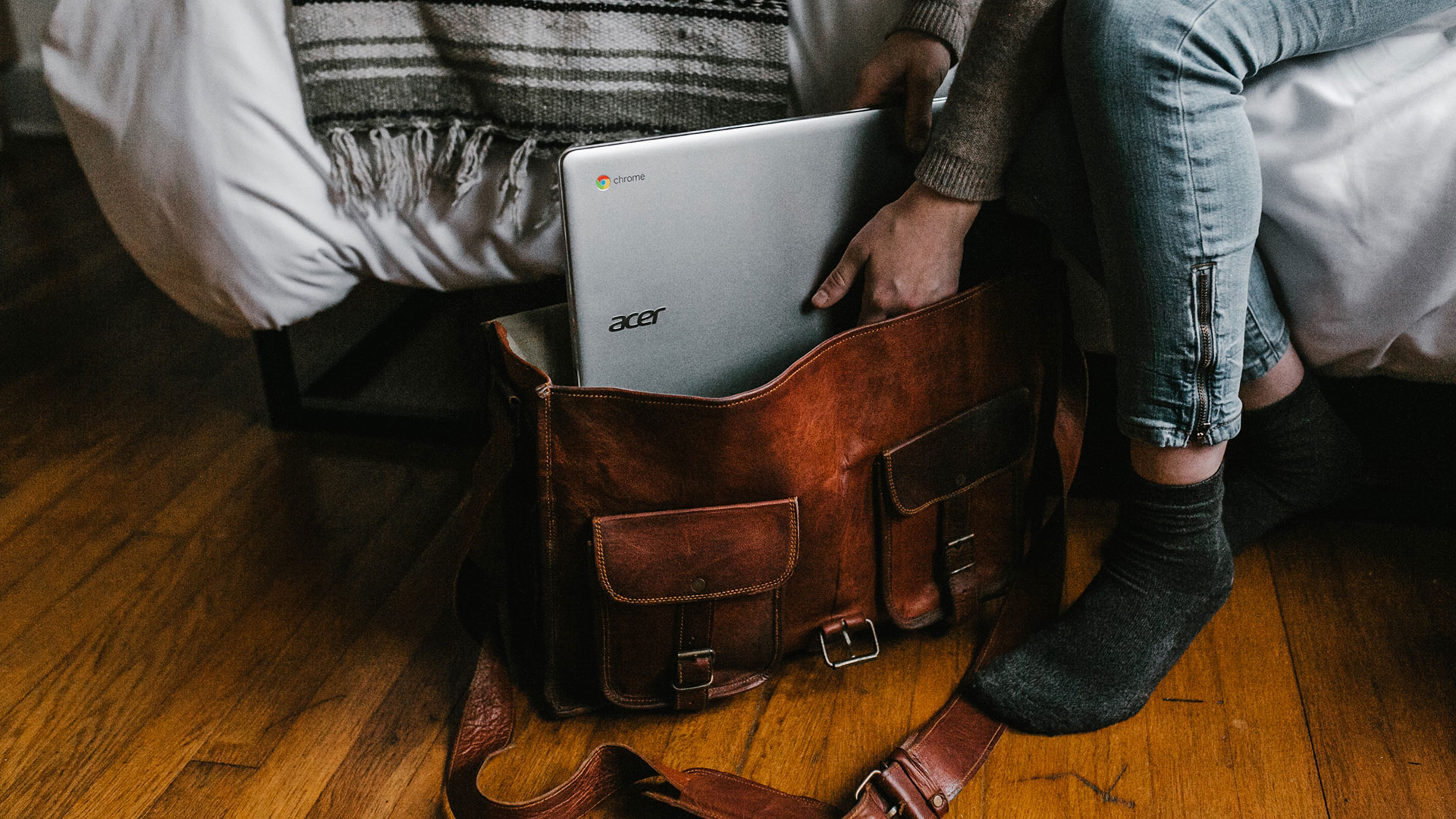 Come scegliere una borsa porta pc resistente adatta alle tue esigenze