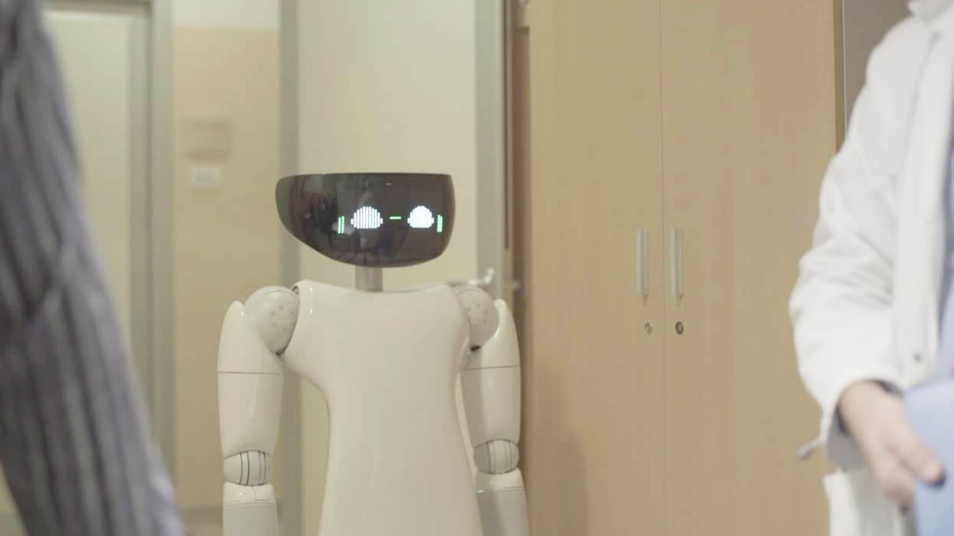 Robot umanoidi: a cosa servono e cosa sanno fare Icub, Sophia e R1