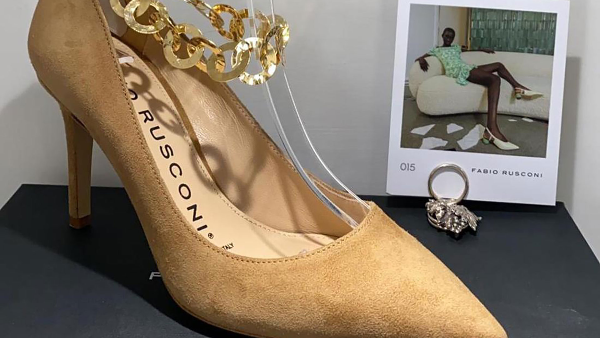 Fiorenza è la prima scarpa gioiello made in Florence