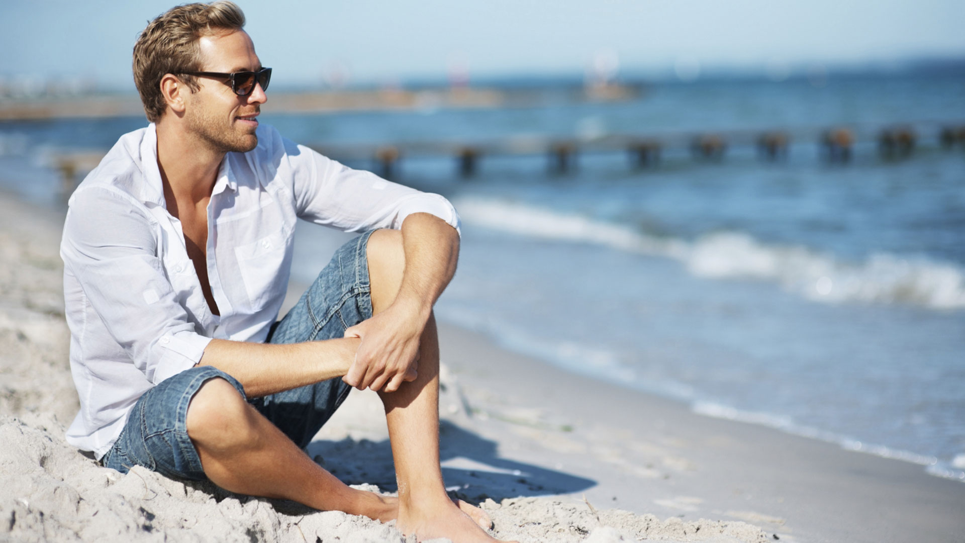 Cerchi un look da spiaggia? Scopri i migliori outfit da indossare