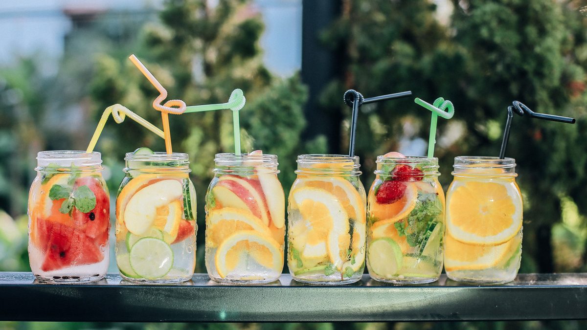 Cocktail detox per l’estate: tante ricette per rinfrescarti