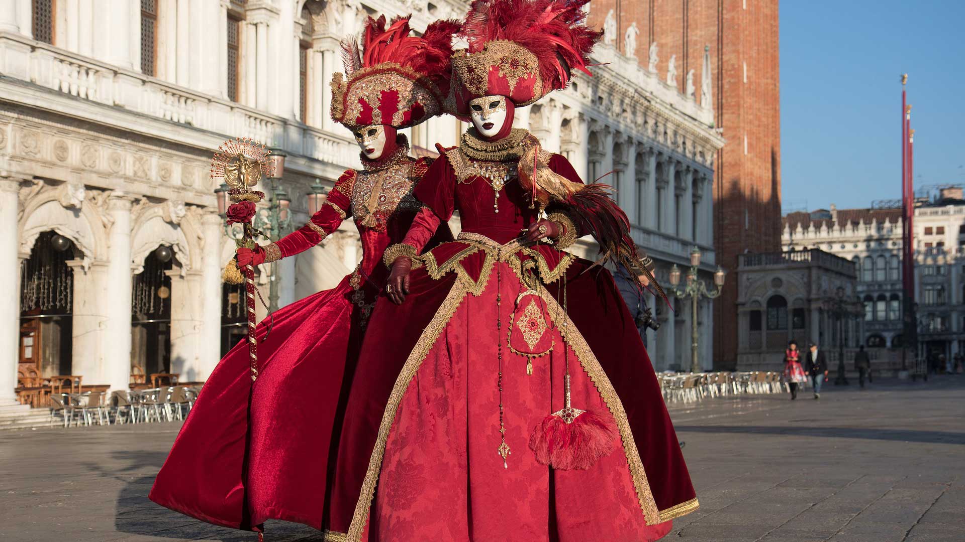 Carnevale: origini e storia della festa più matta dell'anno